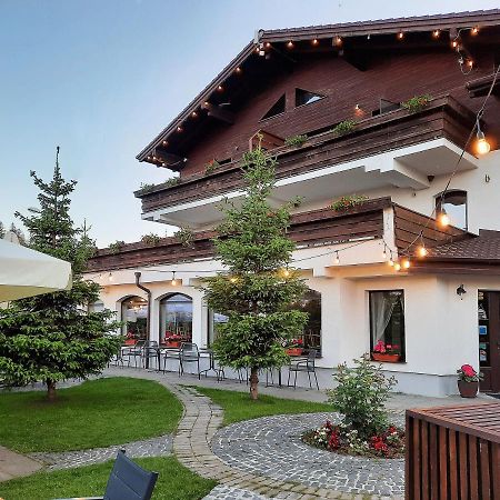 Pensiune & Restaurant Victoria Păltiniş 外观 照片